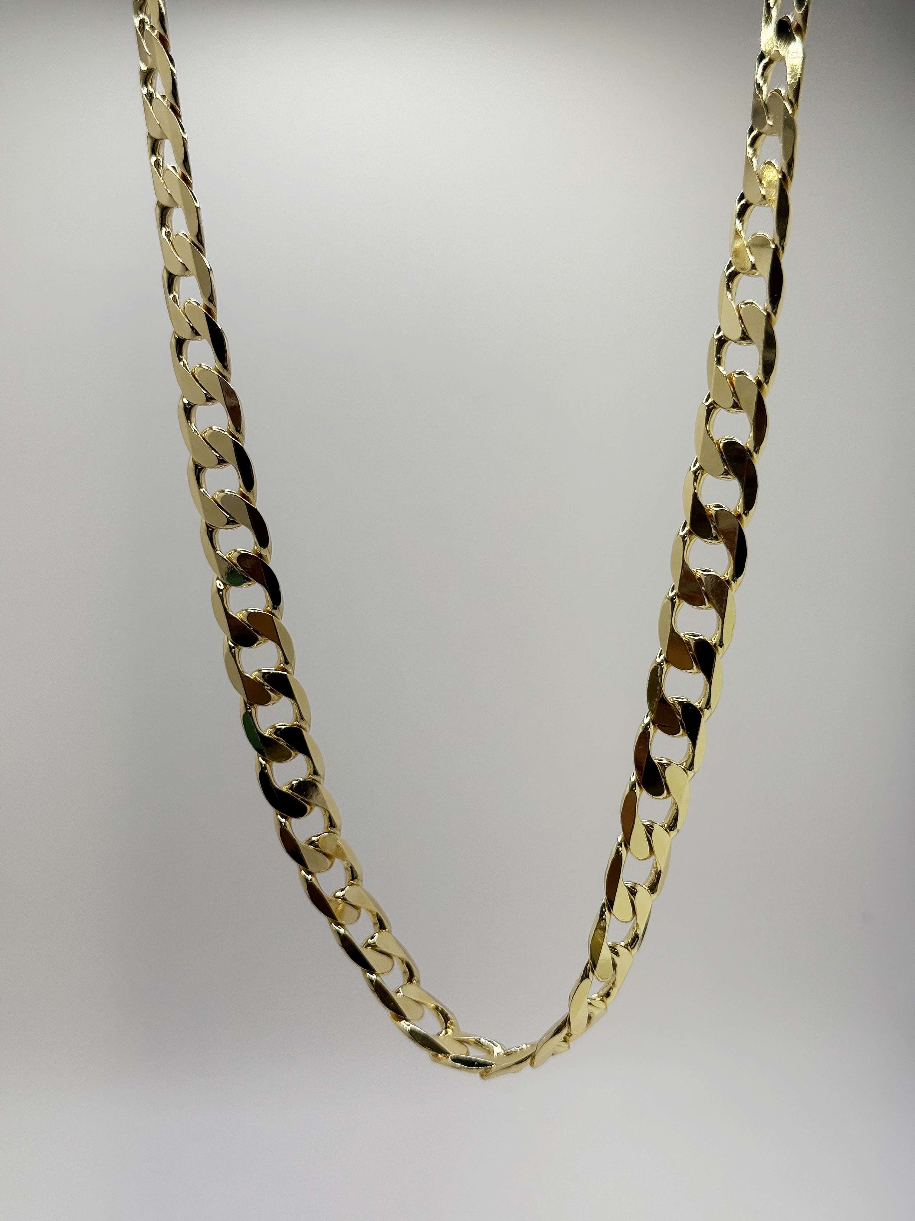 Bold Link Chain