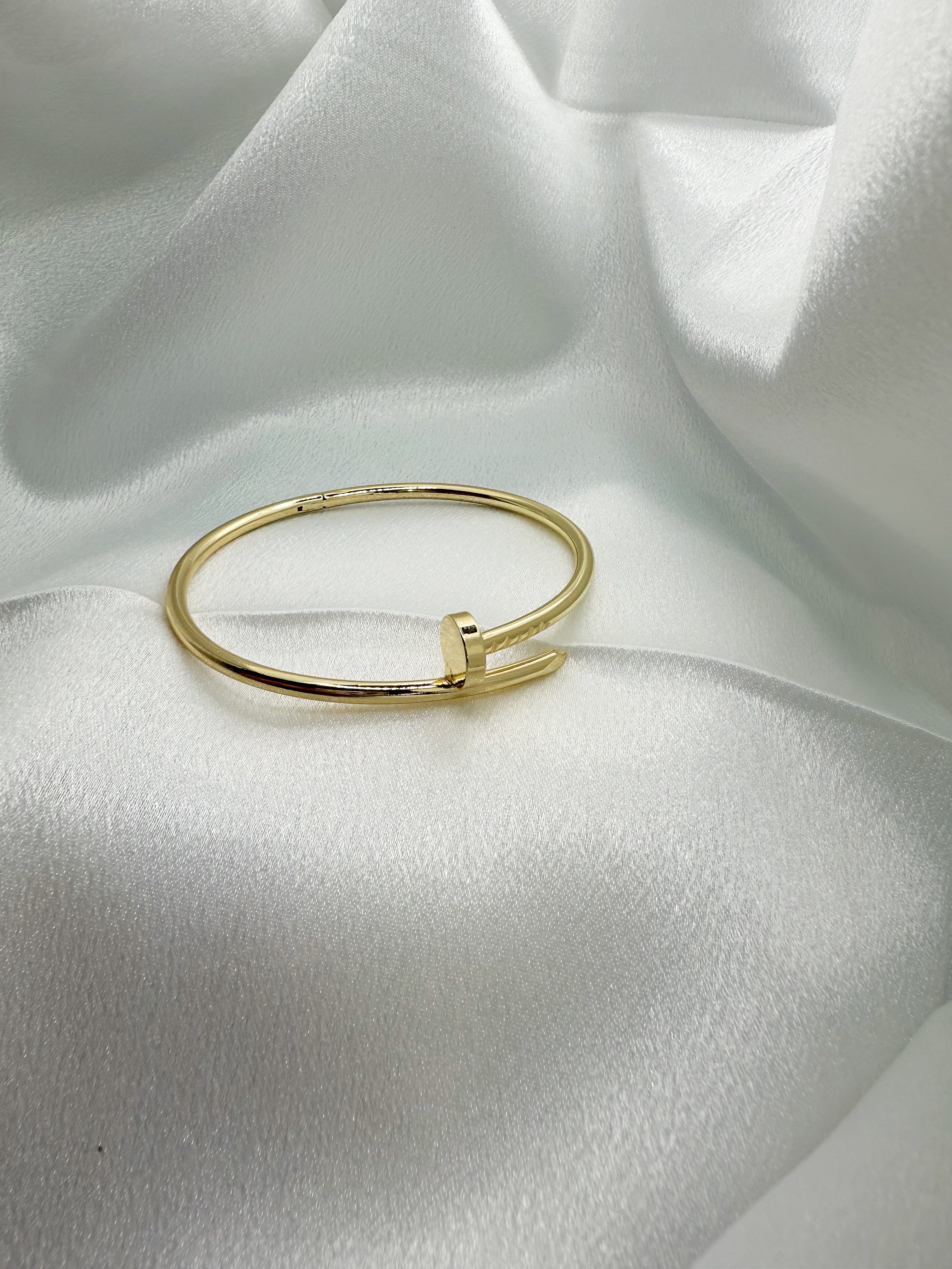 Nail Cuff